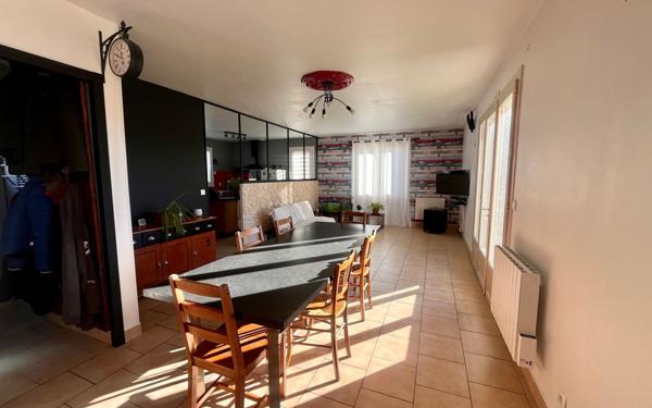 Maison à vendre    4 pièces •  Vouneuil-sur-Vienne