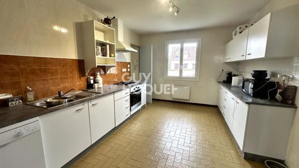 Maison de plain pied 3 pièce(s) 74.5 m2 avec garage.