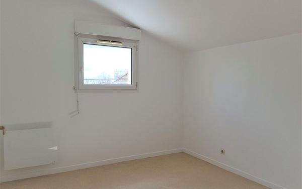 Appartement à louer    2 pièces • 47,29 m2 L'Haÿ-les-Roses