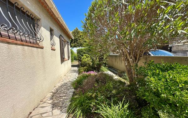 Maison à vendre    4 pièces •  Vauvert