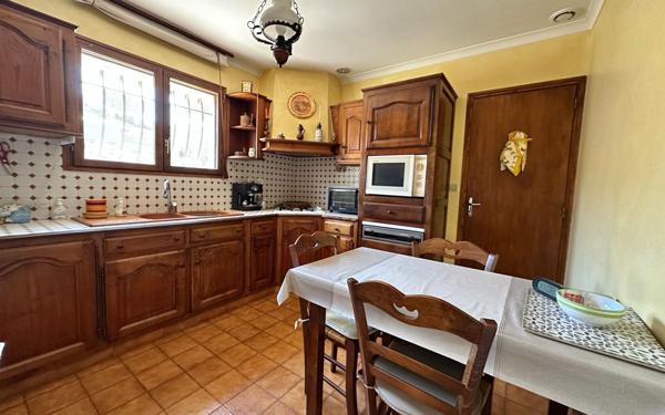 Maison à vendre    4 pièces •  Vauvert