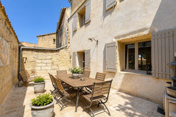 Vente Maison de ville Uzès 6 Pièces 170 m²