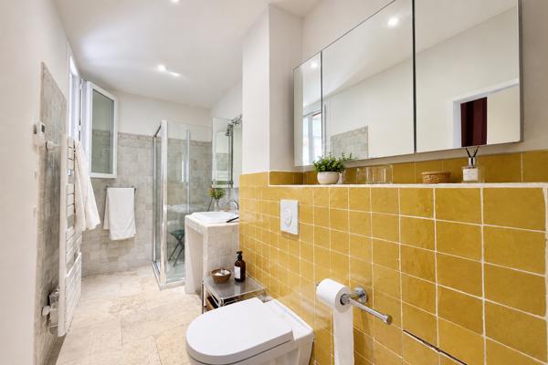 Vente Maison de ville Uzès 6 Pièces 170 m²