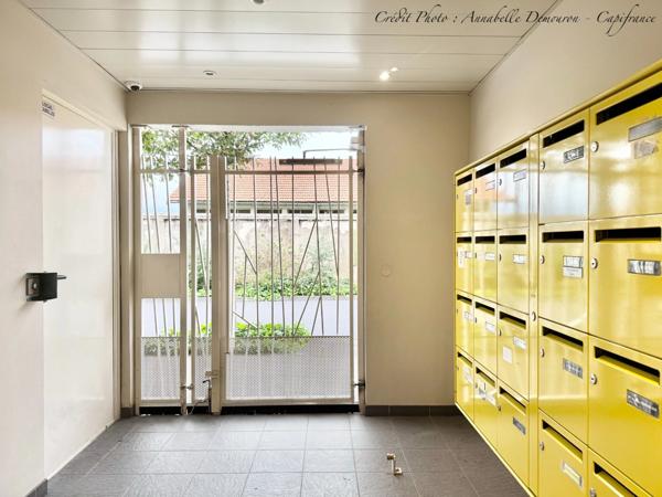 Appartement T4 CLERMONT-FERRAND quartier République / CHU Estaing, avec terrasses, cave et deux stationnements