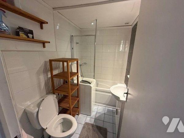 Appartement à vendre à LILLE dans le Nord (59).

Idéalement situé au coeur d'un secteur en pl...
