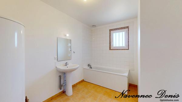 Maison de 2009 de plain-pied avec combles aménageables - 3 chambres - 169 000€