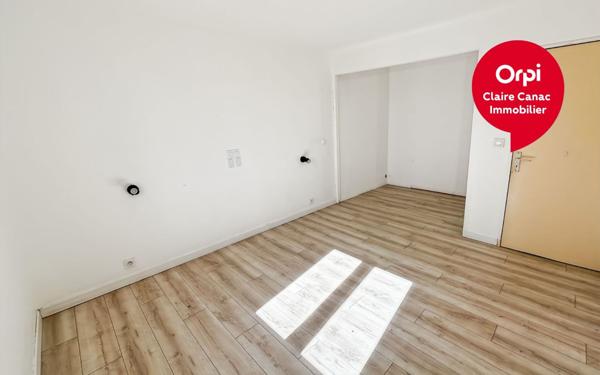 Maison à vendre    6 pièces •  Verdalle