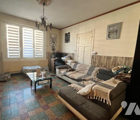 HAZEBROUCK - SECTEUR RUE DE MERVILLE - POUR PLACEMENT - MAISON VENDUE LOUÉE

Investisseurs, c...