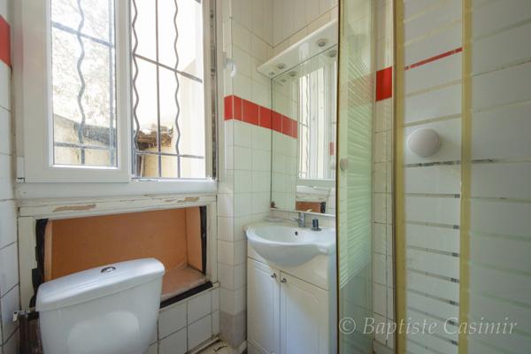 Beau 2 pièces proche canal St Martin