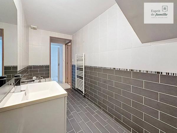 Lyon 3 - appartement T2 - Calme sur cour