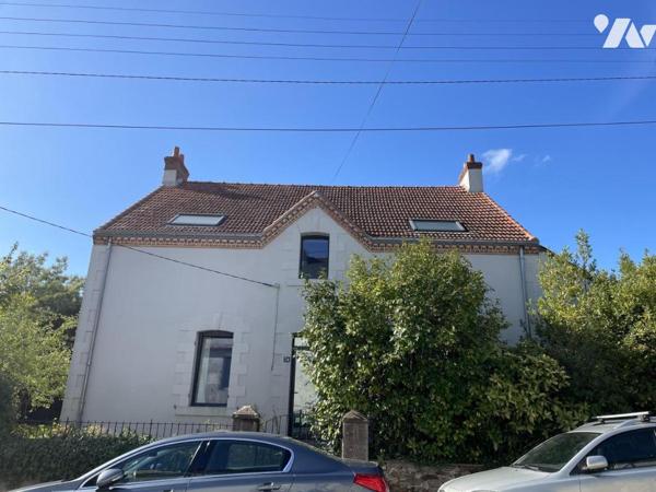 A VENDRE - LA MONTAGNE Maison 6 pièces rénové de 168 m²