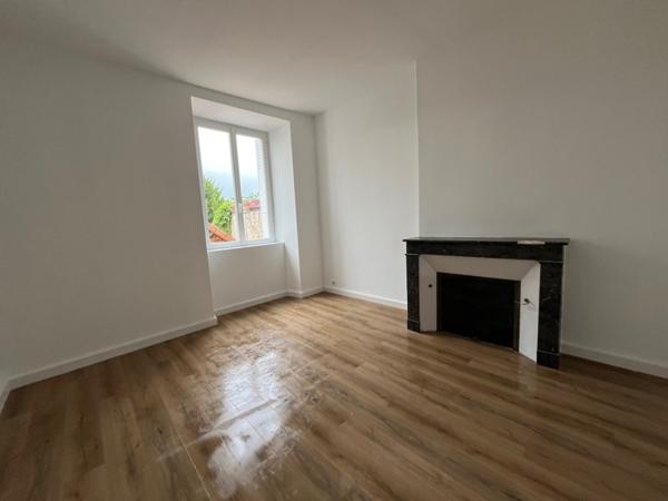 Appartement à louer |  St-Junien |  2 pièces | 60 m²