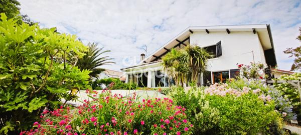 Grande maison familiale 5 chambres 357m² avec second logement 2 chambres 151m².