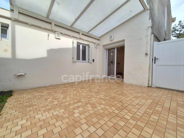 Appartement à vendre 2 pièces ROYAN (17) - Cour - Cave