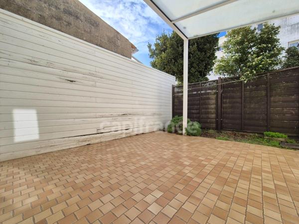 Appartement à vendre 2 pièces ROYAN (17) - Cour - Cave