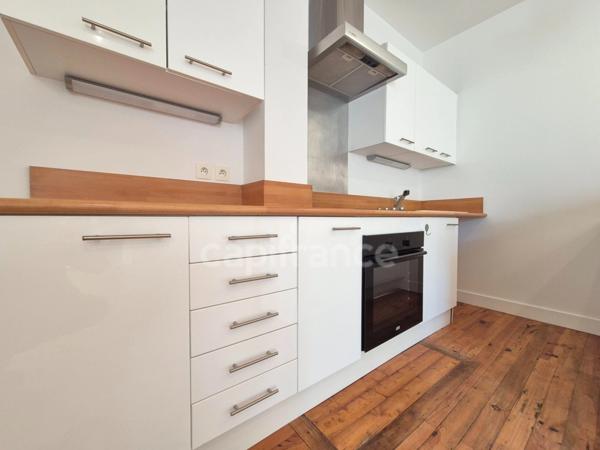 Appartement à vendre 2 pièces ROYAN (17) - Cour - Cave