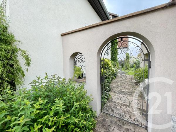 Maison à vendre  7 pièces - 153,87 m 2   ILLKIRCH GRAFFENSTADEN  - 67