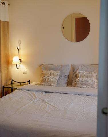Saumane-de-Vaucluse (84800) A VENDRE Appartement de 45m² 235 000€ à Saumane-De-Vaucluse