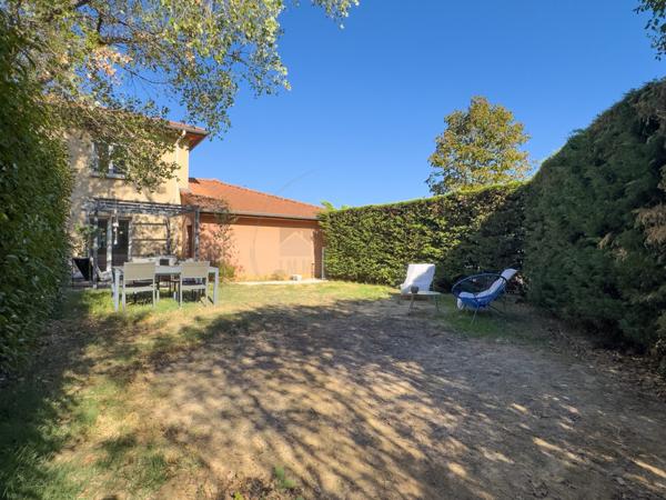 Maison mitoyenne de 71m2 sur 200m2 de terrain