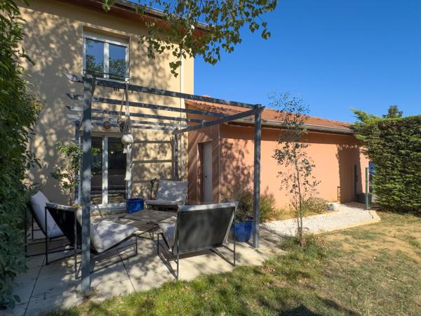 Maison mitoyenne de 71m2 sur 200m2 de terrain