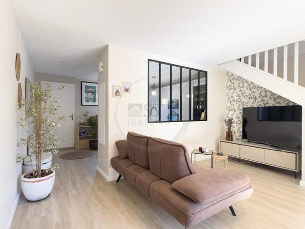 Maison mitoyenne de 71m2 sur 200m2 de terrain