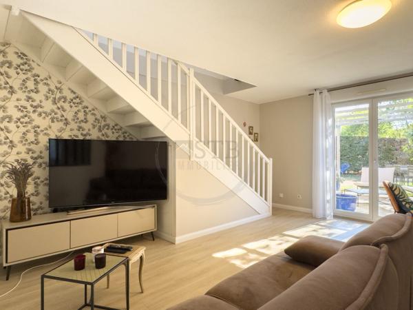 Maison mitoyenne de 71m2 sur 200m2 de terrain