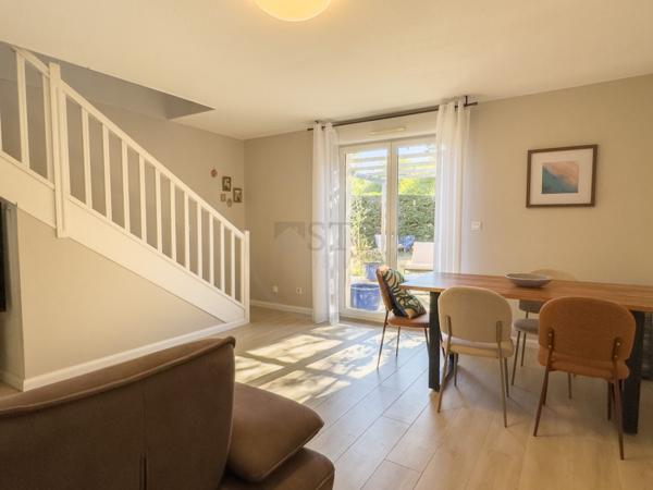 Maison mitoyenne de 71m2 sur 200m2 de terrain