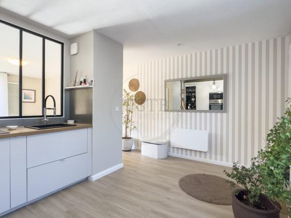 Maison mitoyenne de 71m2 sur 200m2 de terrain