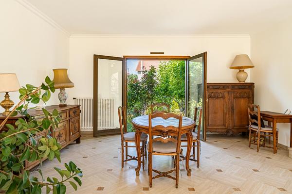 Le calme absolu à deux pas des commodités