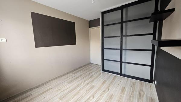 Tomblaine : T2 lumineux de 47 m² avec cave, grenier et stationnement couvert !