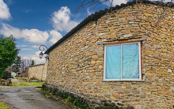 Maison à vendre    1 pièce •  Sorbiers