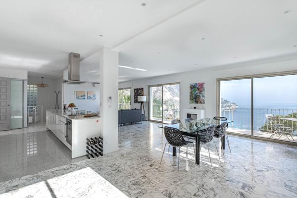 Vente Villa de luxe Èze 6 Pièces 200 m²