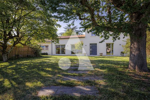Maison 7 pièces 200 m2