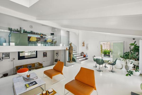 Vente Maison de luxe Paris 18 9 Pièces 240 m²