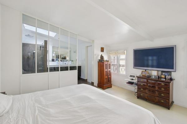 Vente Maison de luxe Paris 18 9 Pièces 240 m²