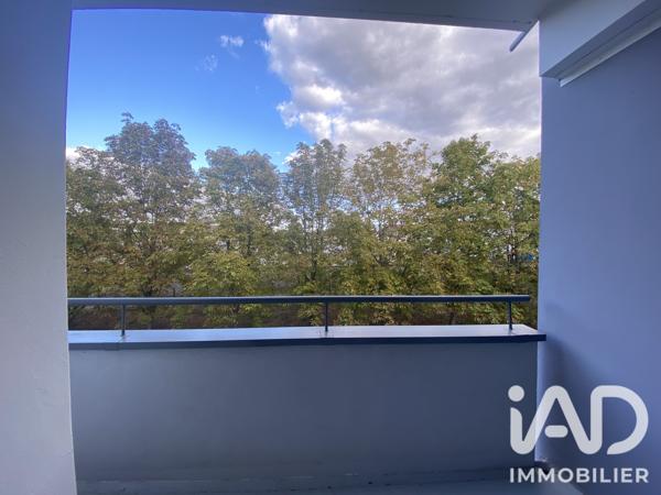 Appartement à vendre 3 pièces 62,72 m² Saint-Fargeau-Ponthierry