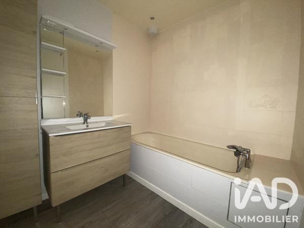 Appartement à vendre 3 pièces 62,72 m² Saint-Fargeau-Ponthierry
