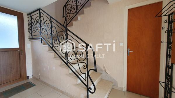 Maison de 109 m² sur un terrain de 303 m² offre un cadre calme à quelques pas du centre-ville