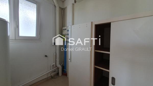 Maison de 109 m² sur un terrain de 303 m² offre un cadre calme à quelques pas du centre-ville