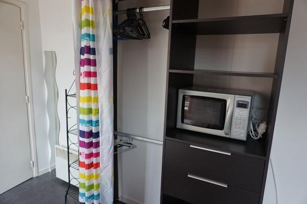 Studio 1 pièce(s) 12.63 m²