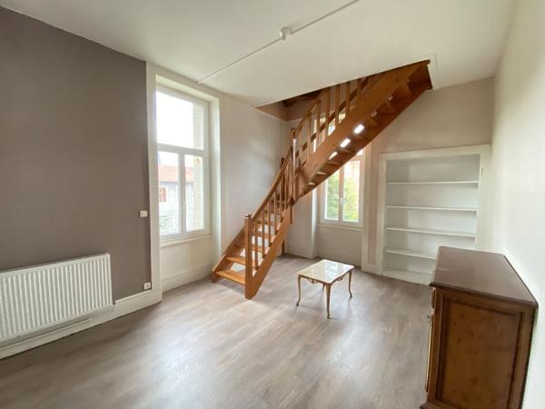 Appartement Duplex - BOEN SUR LIGNON