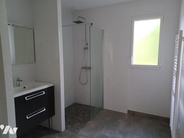 Plain-pied de 2017 avec jardin