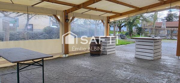 Restaurant, Bar, Appartement