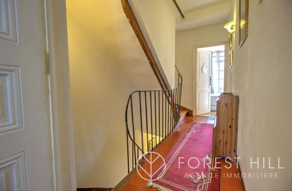 Céret (66400) Maison de ville 13 pièces 365 m²