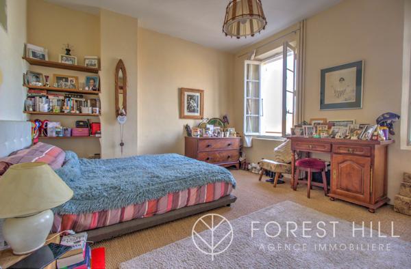 Céret (66400) Maison de ville 13 pièces 365 m²