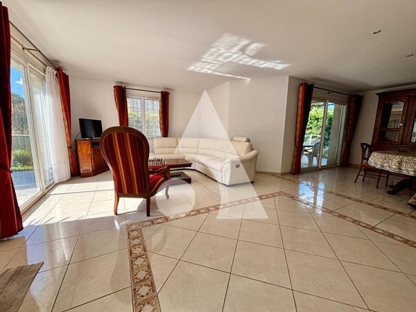 Maison 5 pièces 112.9 m2