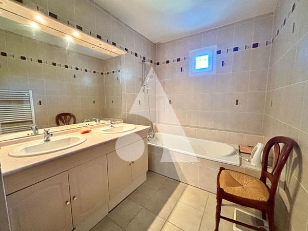 Maison 5 pièces 112.9 m2