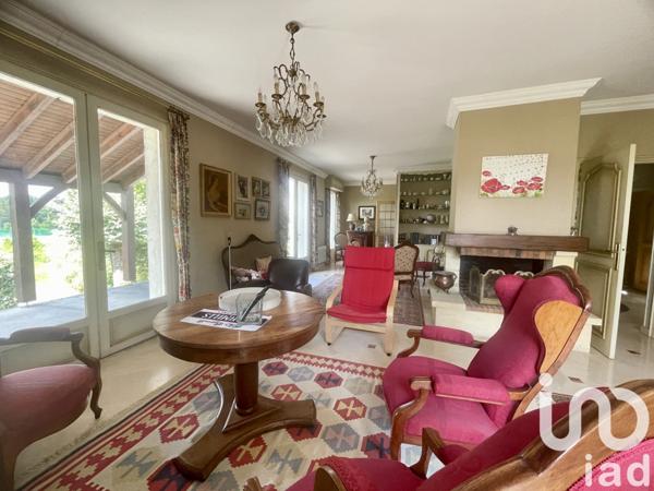 Maison à vendre 7 pièces 126 m² Le Lardin-Saint-Lazare