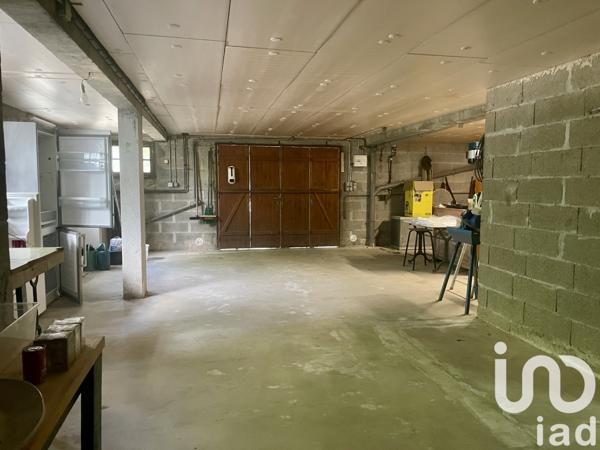 Maison à vendre 7 pièces 126 m² Le Lardin-Saint-Lazare