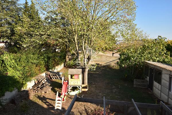 Maison à rénover ? 171 m² ? Jardin 570 m² ? Quartier calme et prisé